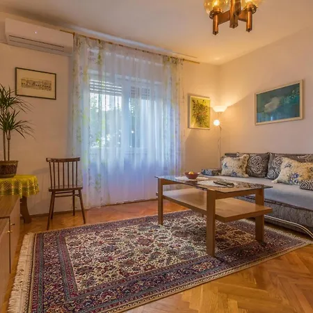 Apartment Antonia *