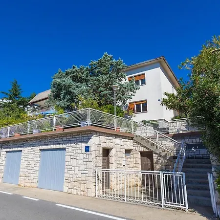 Antonia Apartment *