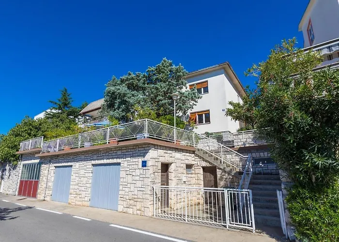 Antonia Apartman *